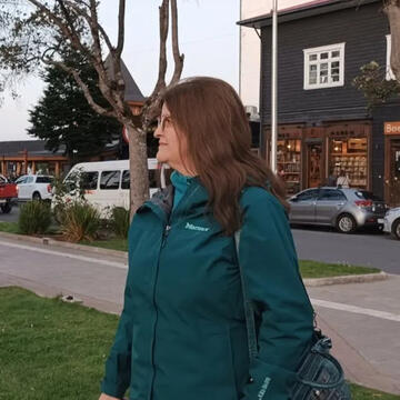 Gioconda Varas Ríos en terreno